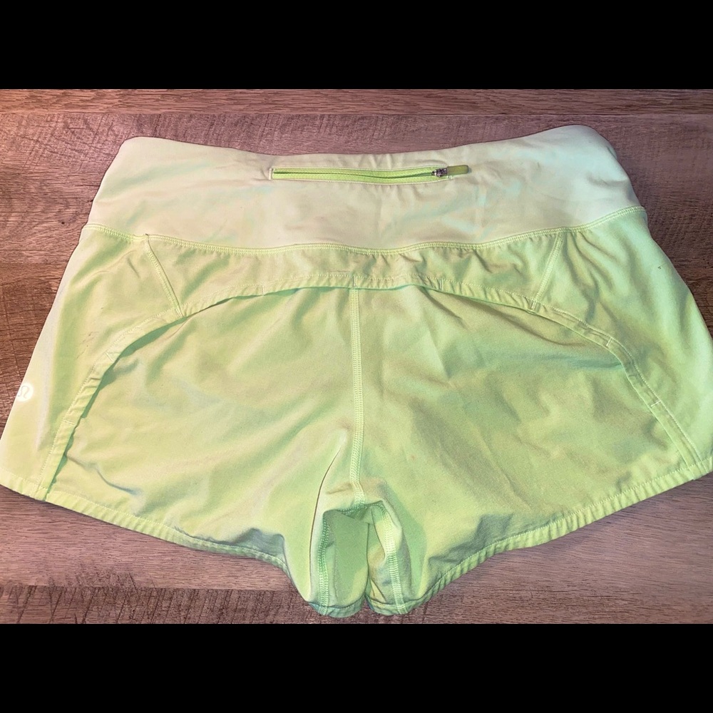 Lululemon Lime run time shorts size 6 - Picture 2 of 6